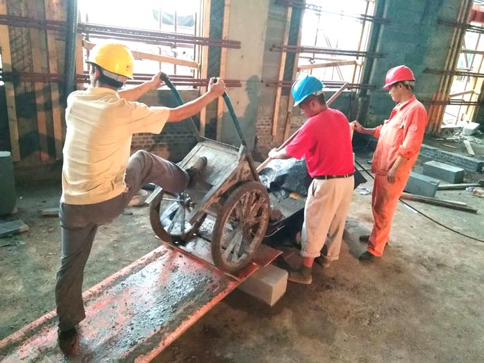 無(wú)錫二次構(gòu)造柱泵施工現(xiàn)場(chǎng)