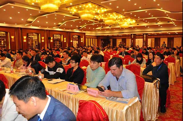 全國(guó)綠色建筑體系（防水、保溫、涂裝）技術(shù) 產(chǎn)品應(yīng)用交流會(huì)暨建筑防水保溫系統(tǒng)工程師高級(jí)研修班