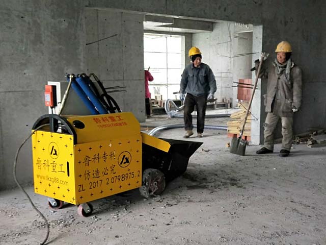 二次構造專用柱砼地泵